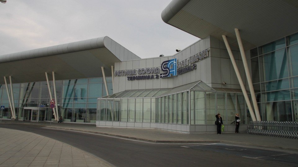 Болгария планирует выдавать туристам визы в аэропортах 