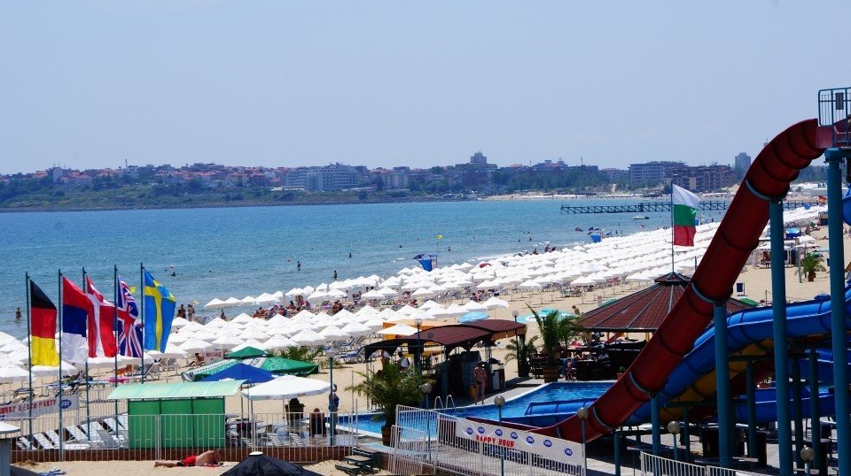 Болгарские отельеры призывают поехать в Москву с покаянием