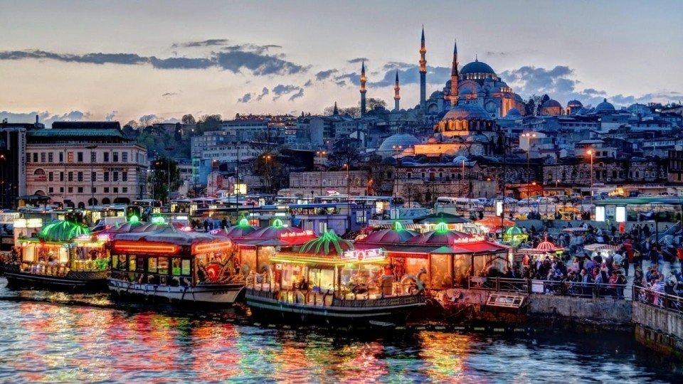 Стамбул стал пятым среди самых посещаемых городов Мира